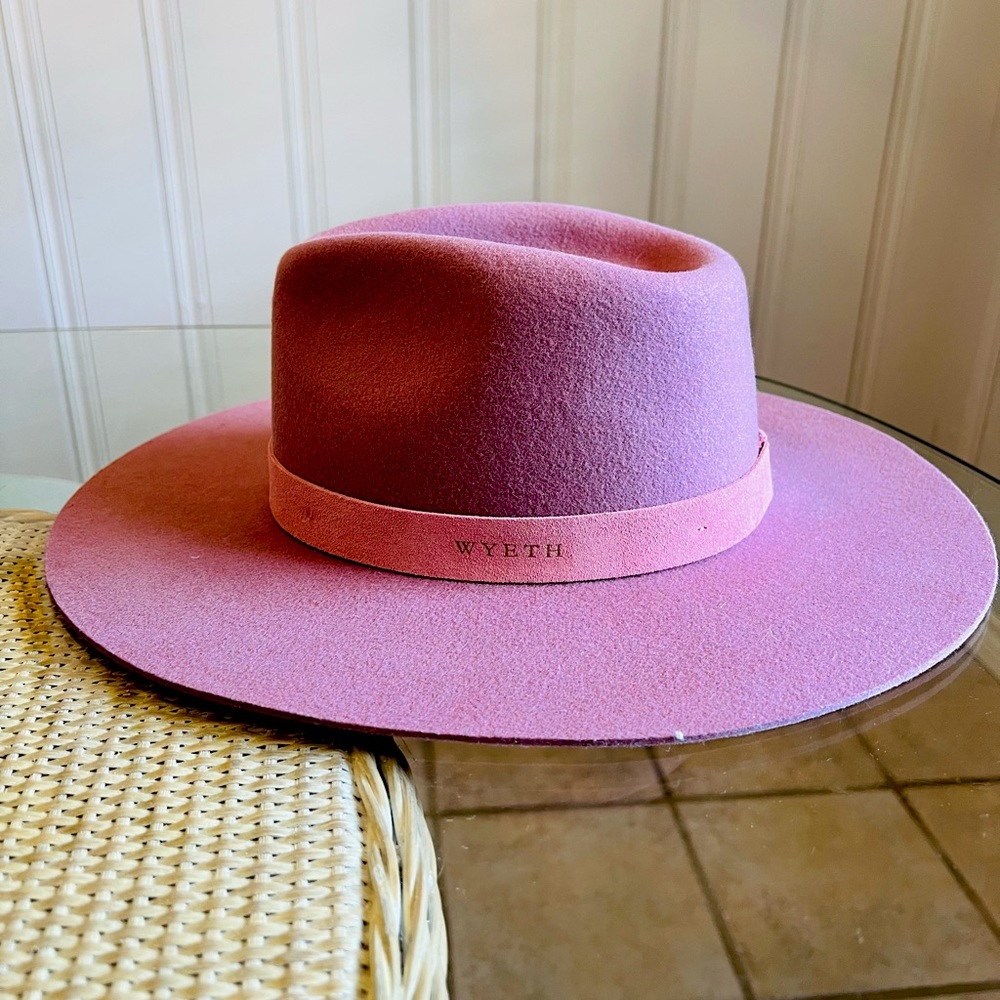 WYETH dusty pink rancher hat